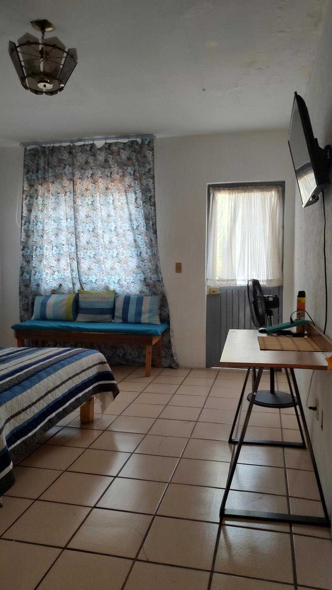 Habitacion Privada En Casa De Huespedes Guadalajara Dış mekan fotoğraf